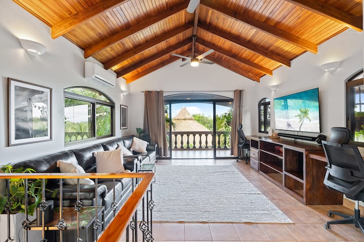 Bright living room of Casa Coral, a two-bedroom villa
